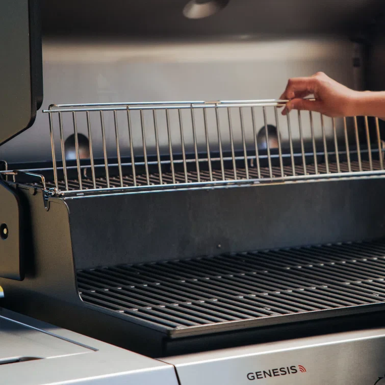 Weber Genesis E-325 Gas Grill - Image 18