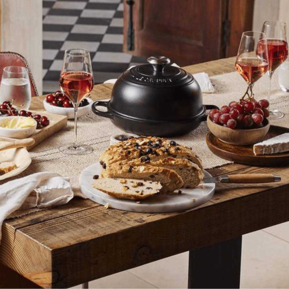 Le Creuset Enameled Cast-Iron Bread Oven - Image 2