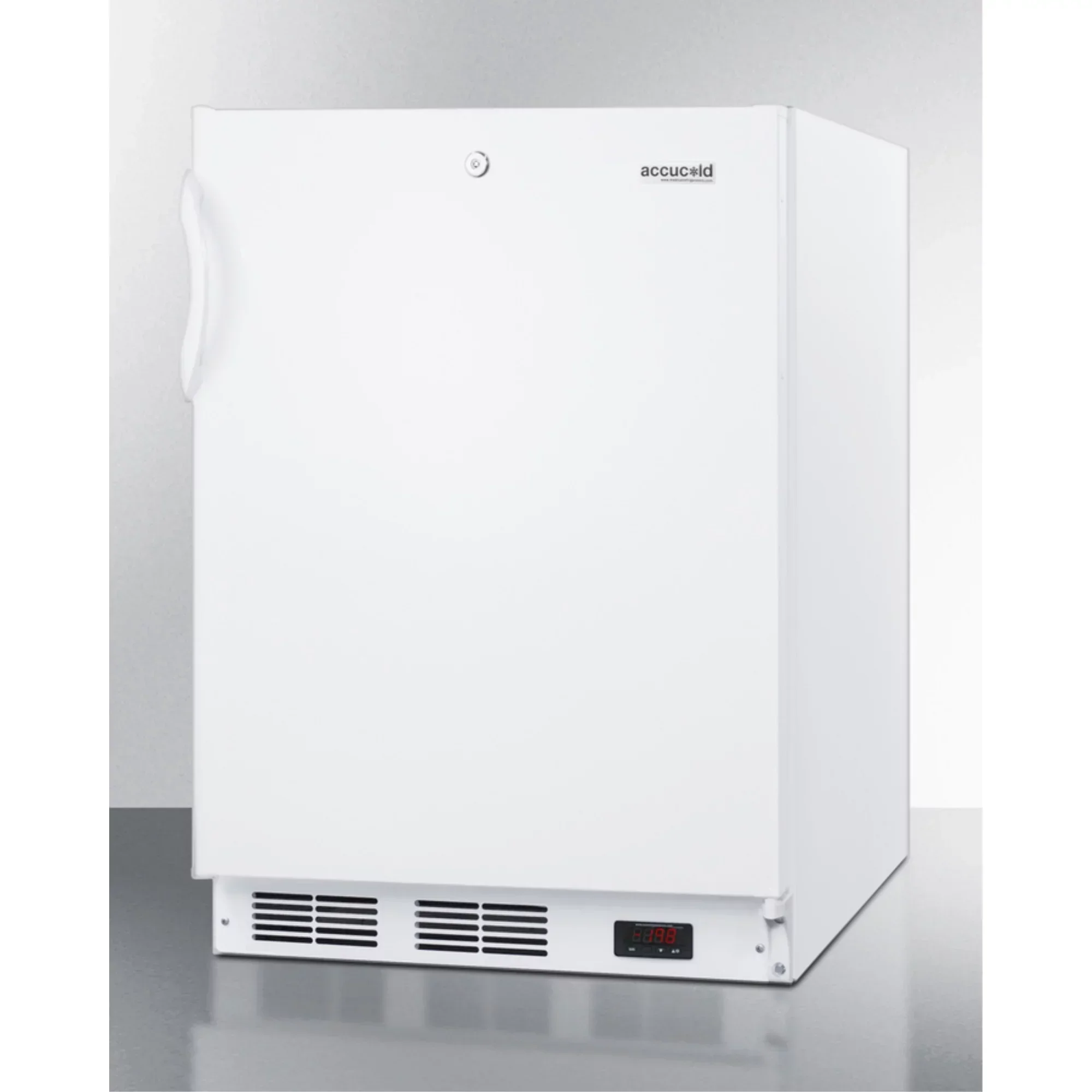 Accucold 24 in. Wide Built-In ADA Height Manual Defrost All Freezer With Lock - VT65ML7BIADA - Image 2