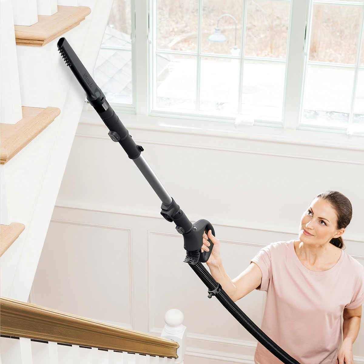 Shark Navigator Lift-Away Upright Vacuum With Self-Cleaning Brushroll And HEPA Filter - UV725 - Image 5