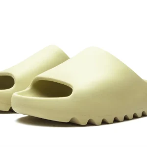 YEEZY Slide Resin 2021