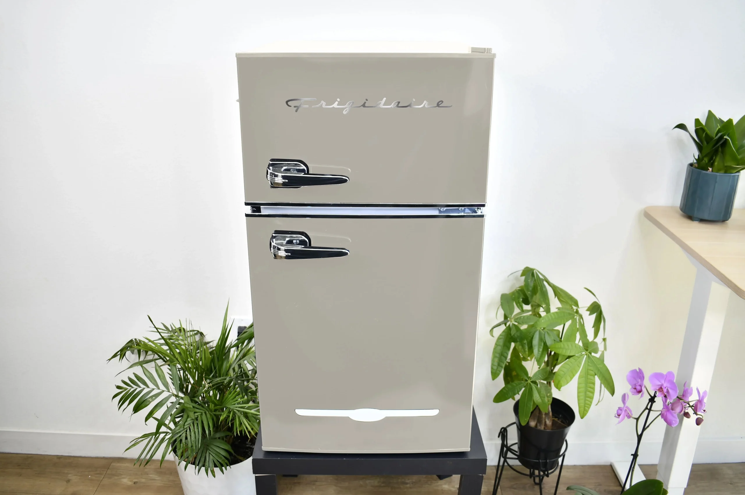 Frigidaire 3.1 Cu. Ft. 2-Door Retro Compact Refrigerator With Built-In Side Bottle Opener - Cream - Image 3