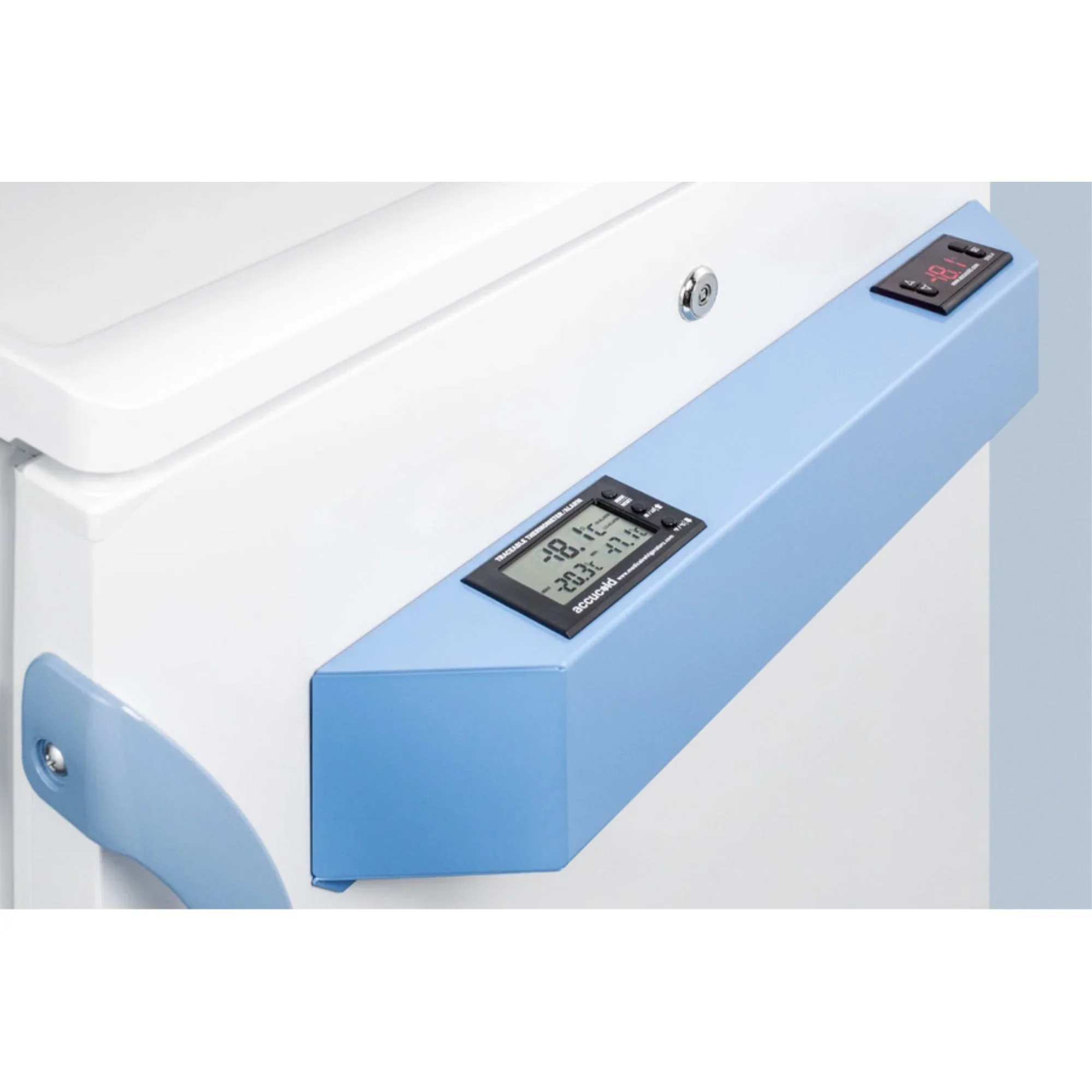 Medical/Scientific Undercounter All-Freezer, -25 C Capable, 24 in Footprint - Image 5