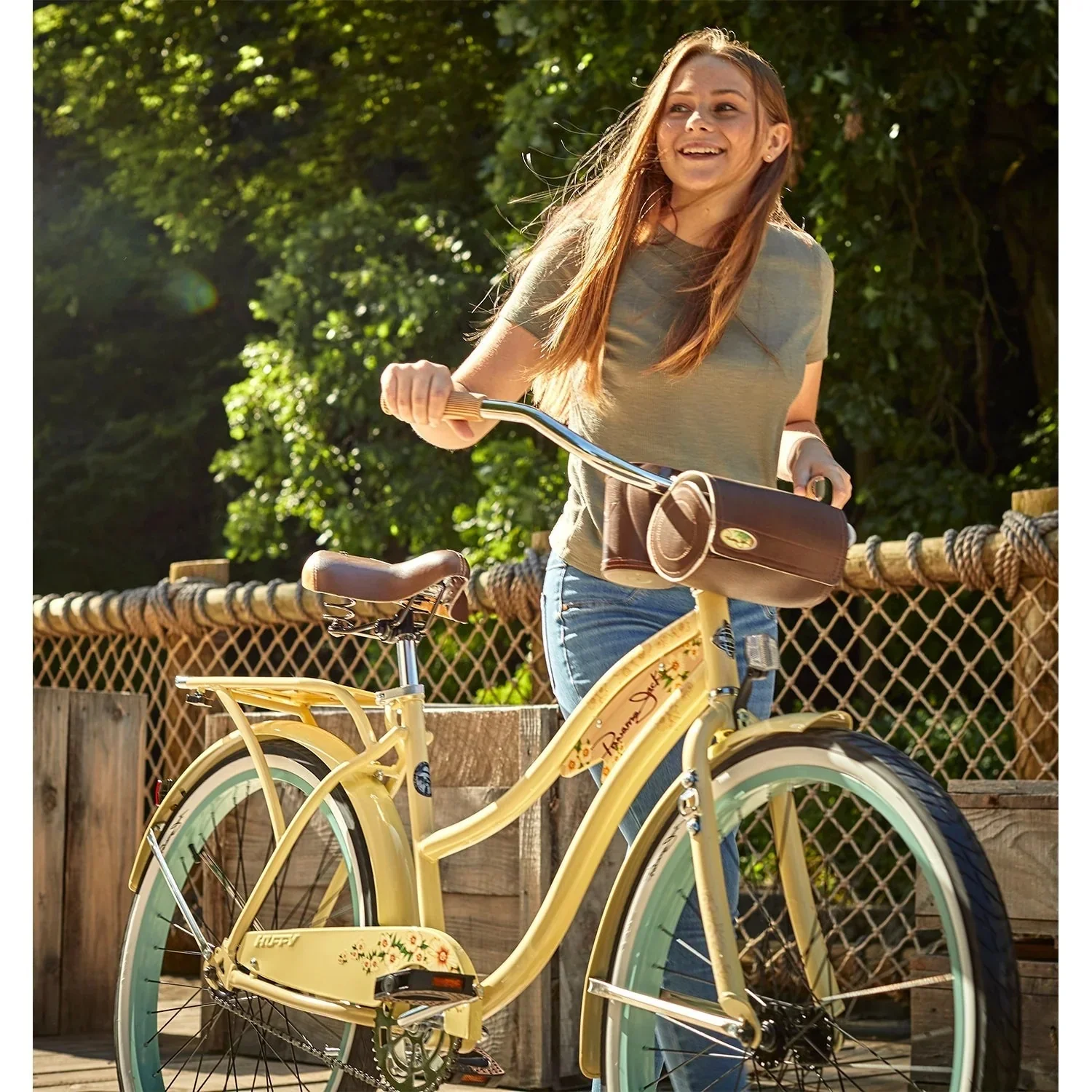 2025 Huffy Panama Jack 26-inch Beach Cruiser Bicycle for Women - Image 2