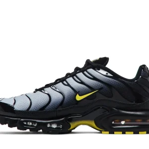 Air Max Plus Wolf Grey Opti Yellow - DM0032 012