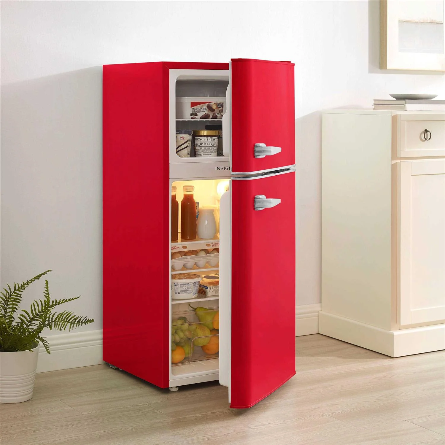 Insignia 4.5 Cu. Ft. Retro Mini Fridge With Top Freezer - NS-CFR45R3 - Image 3