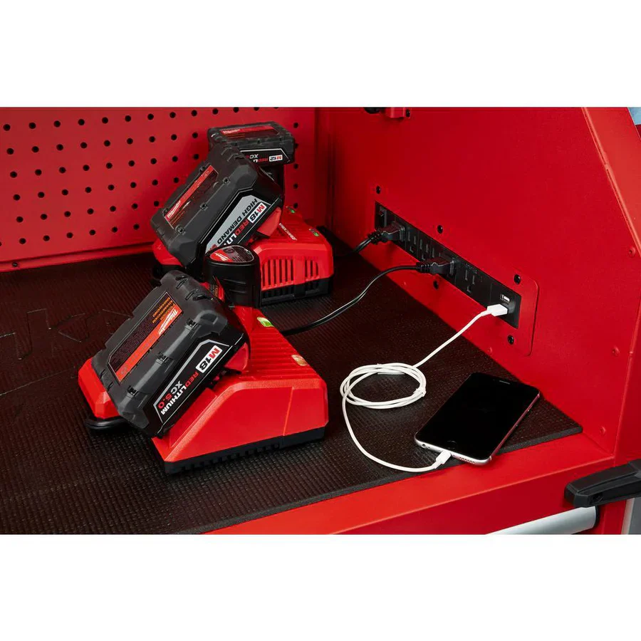 Milwaukee High Capacity 56 in. 18-Drawer Tool Chest and Cabinet Combo - Image 10