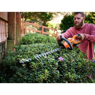 RIDGID 18V Brushless Cordless Battery 22 in. Hedge Trimmer with 2.0 Ah Battery and Charger R01401K - Image 9