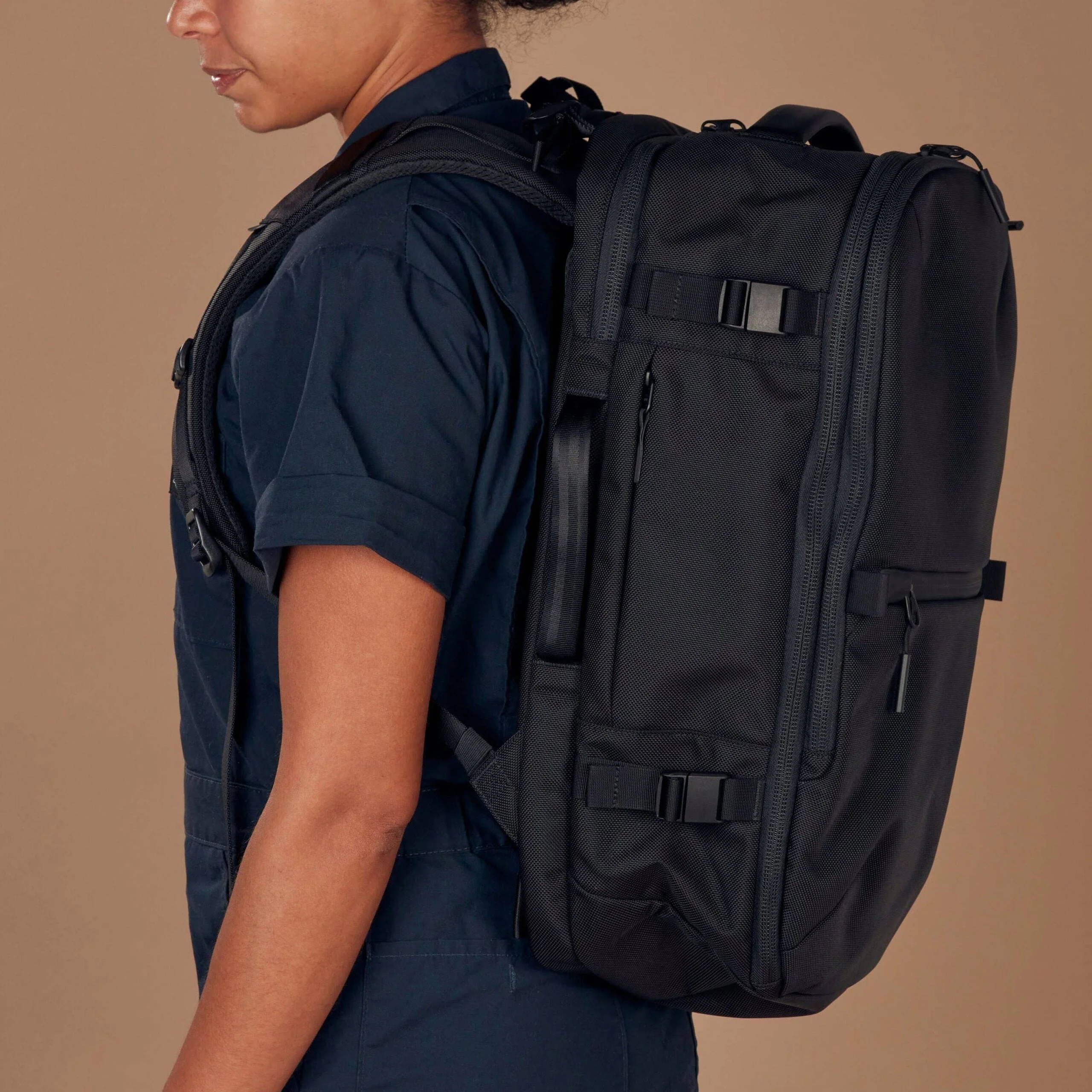 Aer Travel Pack 3 Backpack - 21.5h x 13w x 9d - Image 4