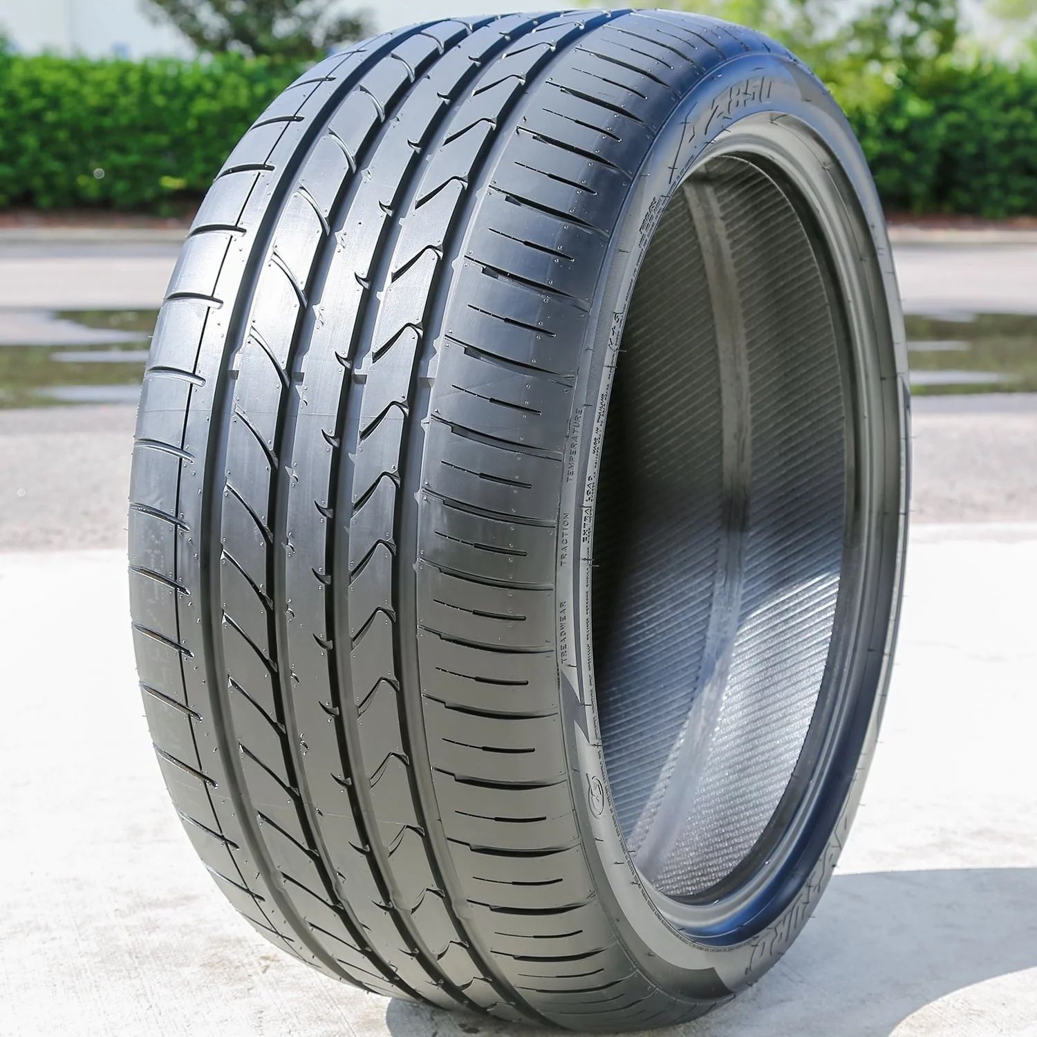 A set of 4 (quad) 255/35R20 97Y XL high performance tyres suitable for: 2007-10 Mercedes-Benz S550 4Matic, 2017-18 Audi Q3 Technik - Image 2