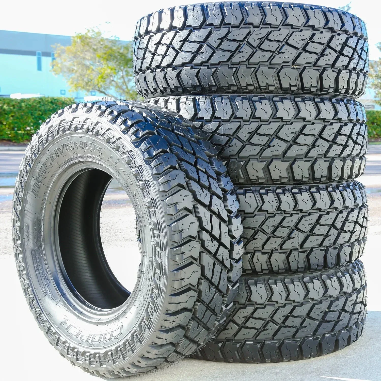 Set of 4 (FOUR) Cooper Discoverer S/T Maxx LT 275/70R18 125/122Q E 10 Ply MT M/T Mud Tires - Image 7