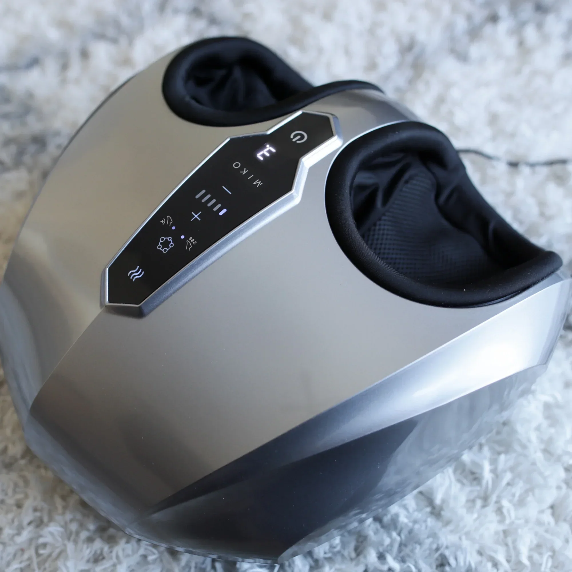 MIKO Shiatsu Foot Massager Machine With Heat, Touchscreen And 2 Wireless Remotes - Image 6