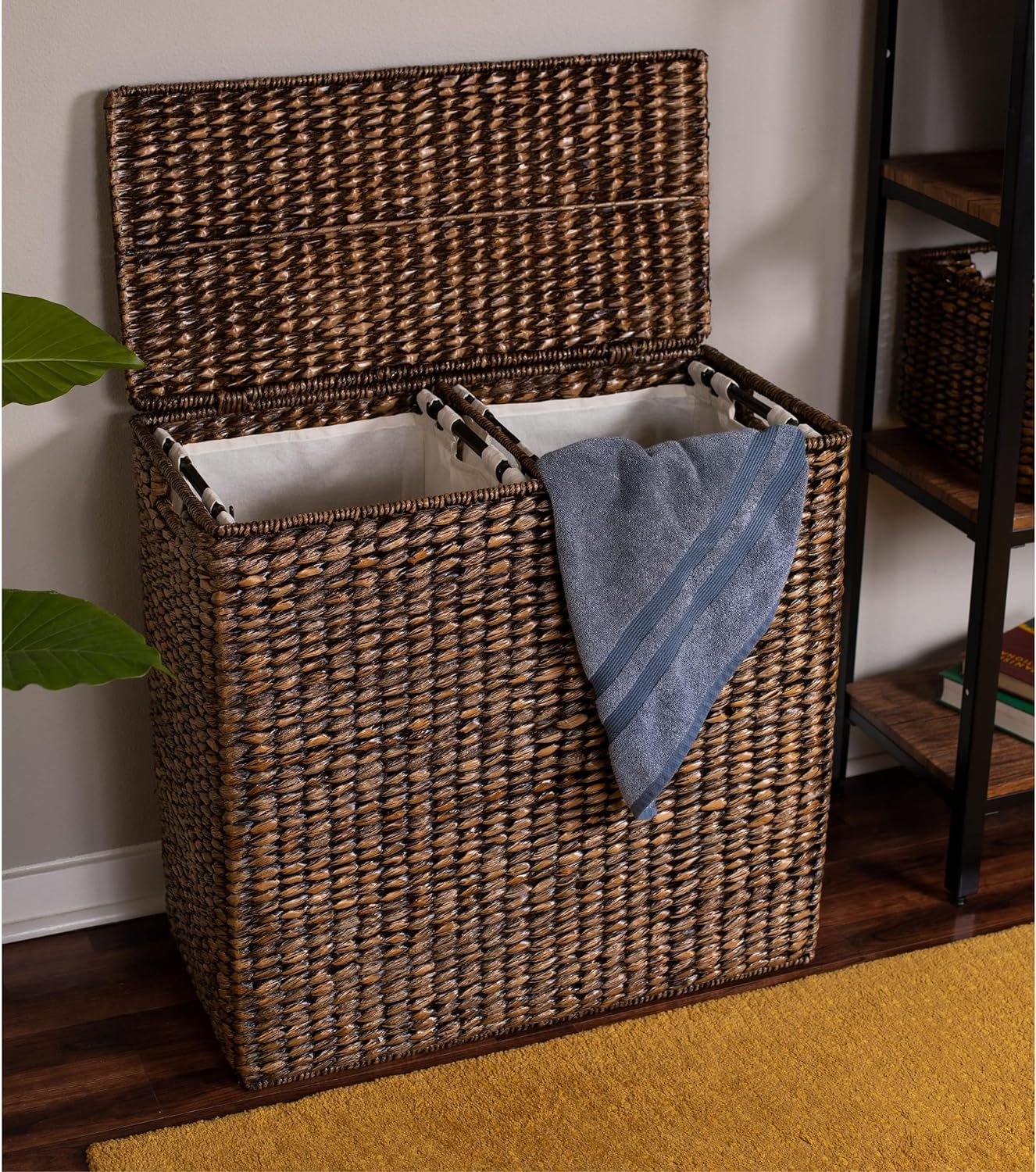 Sofia + Sam Oversized Divided Seagrass Hamper With 2 Canvas Liners, 28 x 14 x 27 Inches - 4602 - Image 8