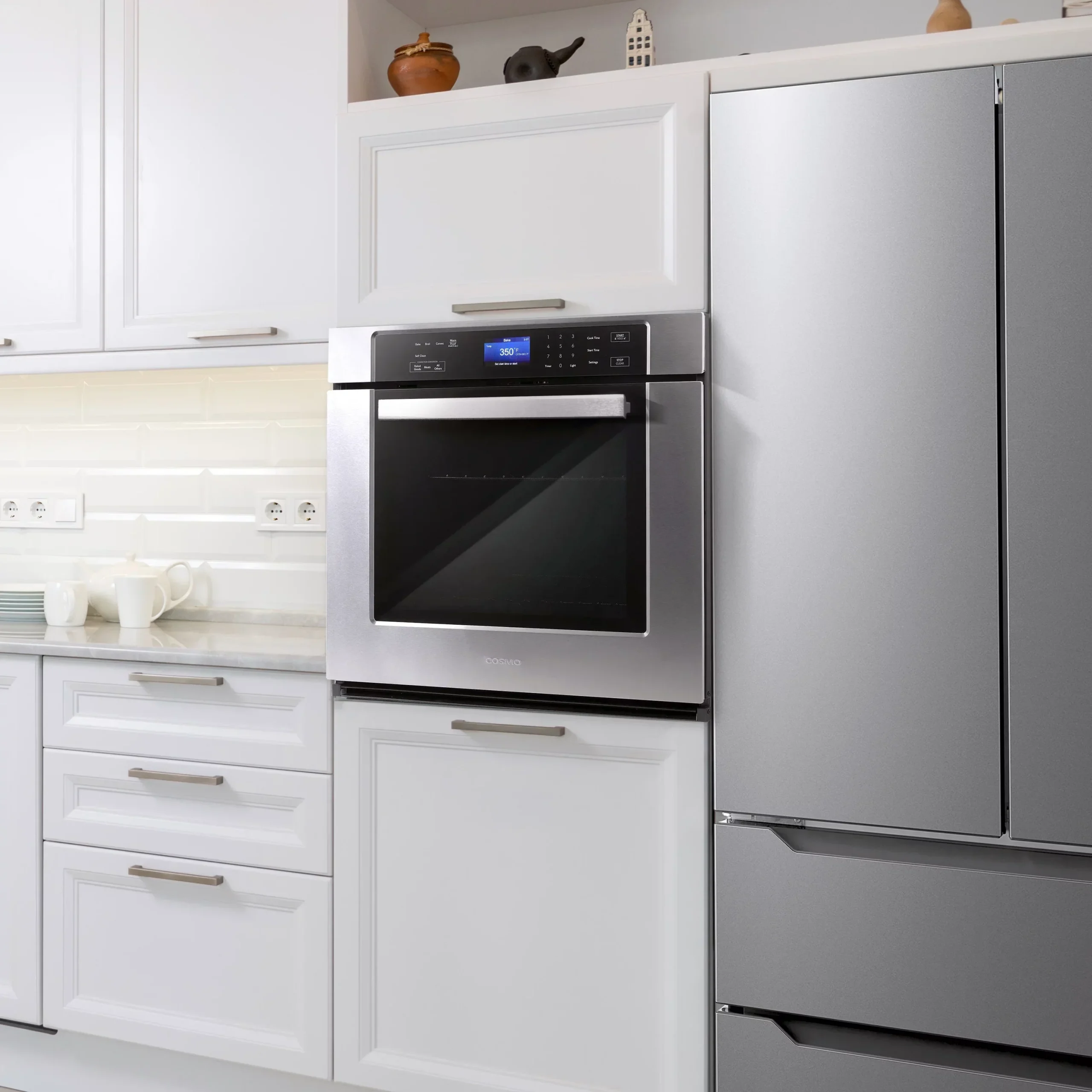 30 in. 5 cu. ft. Single Electric Wall Oven With True European Convection And Self Cleaning In Stainless Steel - Image 2
