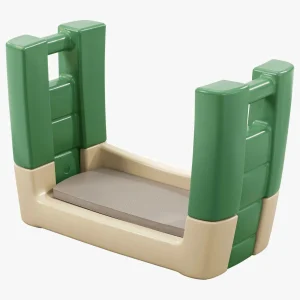 Step 2 Garden Kneeler Seat, Green - 16.25 in H x 21.75 in W x 10.75 in D